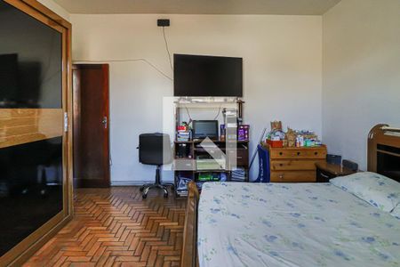 Casa à venda com 320m², 3 quartos e 4 vagasQuarto 1