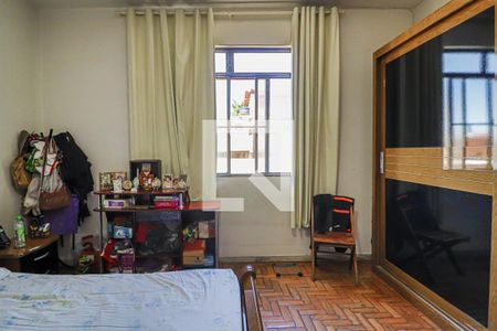 Casa à venda com 320m², 3 quartos e 4 vagasQuarto 1