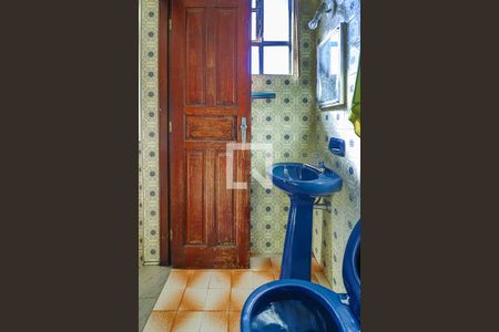 Casa à venda com 320m², 3 quartos e 4 vagasBanheiro 2