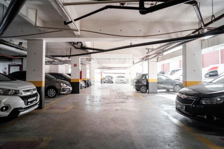 Apartamento à venda com 64m², 2 quartos e 1 vaga Apartamento à venda com 64m², 2 quartos e 1 vagaGaragem