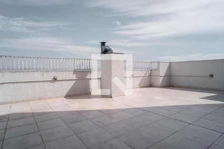 Apartamento à venda com 64m², 2 quartos e 1 vaga Apartamento à venda com 64m², 2 quartos e 1 vagaárea comum