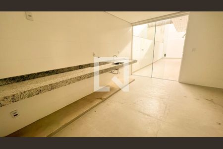 Apartamento à venda com 126m², 3 quartos e 2 vagas Apartamento à venda com 126m², 3 quartos e 2 vagasCozinha