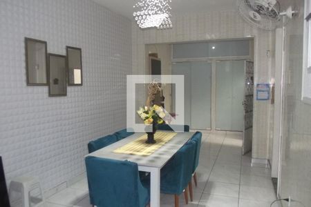 Casa à venda com 300m², 4 quartos e 1 vagaCozinha