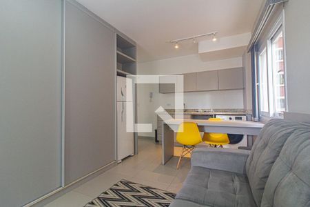 Studio de kitnet/studio para alugar com 1 quarto, 30m² em Cristo Rei, Curitiba