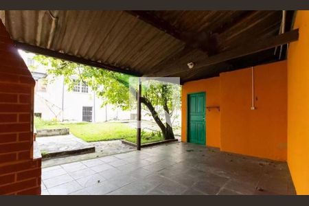 Casa à venda com 204m², 3 quartos e 5 vagas