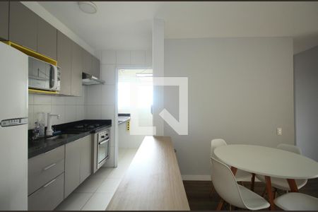 Sala de apartamento à venda com 3 quartos, 64m² em Jardim Caboré, São Paulo