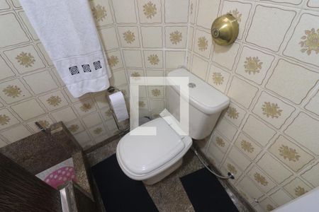 Apartamento à venda com 120m², 2 quartos e 2 vagasBanheiro 