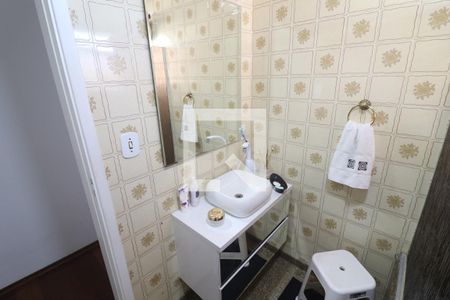 Apartamento à venda com 120m², 2 quartos e 2 vagasBanheiro 