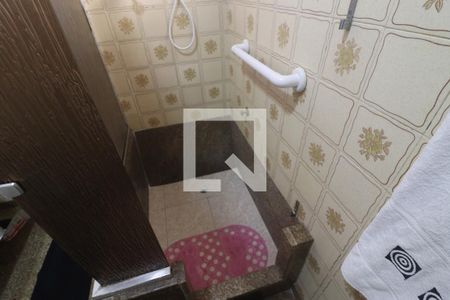 Apartamento à venda com 120m², 2 quartos e 2 vagasBanheiro 