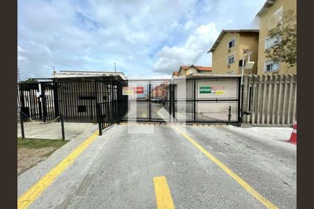 Apartamento à venda com 41m², 2 quartos e 1 vaga Apartamento à venda com 41m², 2 quartos e 1 vagaFachada e portaria