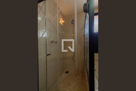 Apartamento para alugar com 241m², 5 quartos e 4 vagas Apartamento para alugar com 241m², 5 quartos e 4 vagasBanheiro da Suíte 2