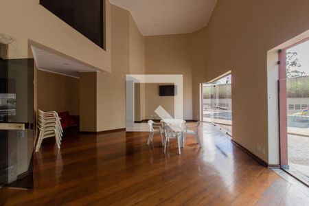 Apartamento para alugar com 241m², 5 quartos e 4 vagas Apartamento para alugar com 241m², 5 quartos e 4 vagasÁrea comum - Salão de festas