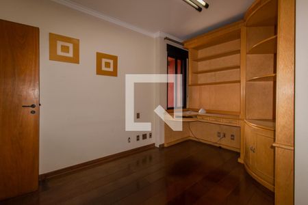 Apartamento para alugar com 241m², 5 quartos e 4 vagas Apartamento para alugar com 241m², 5 quartos e 4 vagasEscritório