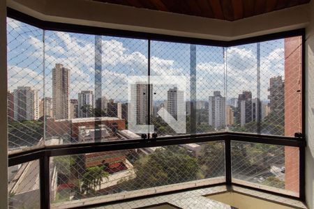 Apartamento para alugar com 241m², 5 quartos e 4 vagas Apartamento para alugar com 241m², 5 quartos e 4 vagasVaranda da Suíte 1