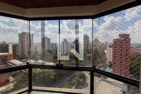 Apartamento para alugar com 241m², 5 quartos e 4 vagas Apartamento para alugar com 241m², 5 quartos e 4 vagasVaranda da Suíte 2