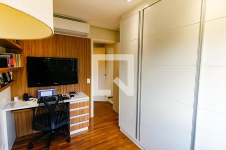 Apartamento à venda com 113m², 3 quartos e 2 vagasQuarto 2