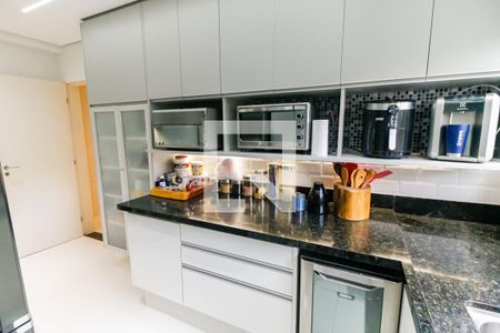 Apartamento à venda com 113m², 3 quartos e 2 vagasCozinha - Armários