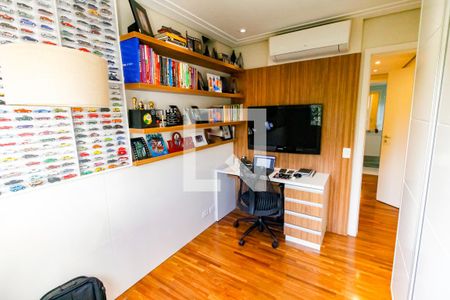 Apartamento à venda com 113m², 3 quartos e 2 vagasQuarto 2