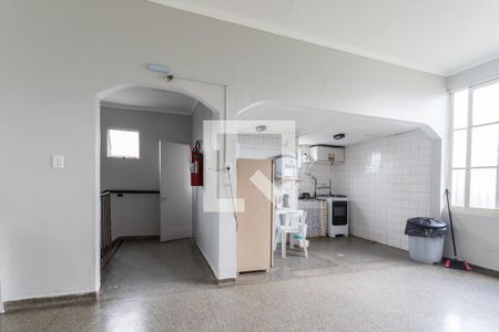 Apartamento para alugar com 47m², 2 quartos e 1 vagaÁrea Comum - Salão de Festas