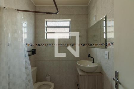 Banheiro de apartamento para alugar com 1 quarto, 41m² em Protásio Alves, Porto Alegre