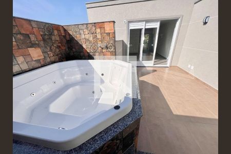 Casa à venda com 170m², 3 quartos e 3 vagas