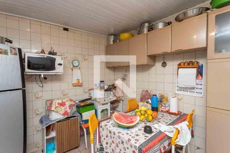 Casa à venda com 220m², 3 quartos e 2 vagasCozinha 