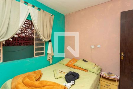 Casa à venda com 220m², 3 quartos e 2 vagasQuarto 2 