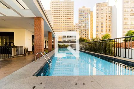 Apartamento à venda com 43m², 1 quarto e 1 vaga Apartamento à venda com 43m², 1 quarto e 1 vagaÁrea Comum - Piscina