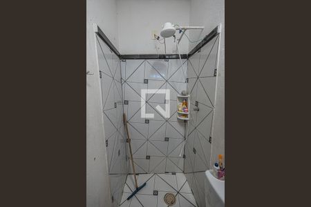 Casa à venda com 230m², 3 quartos e 15 vagasBanheiro da suite