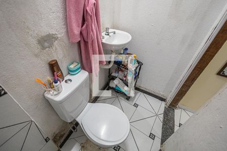 Casa à venda com 230m², 3 quartos e 15 vagasBanheiro da suite