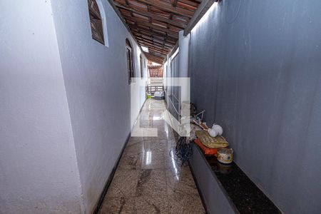 Casa à venda com 230m², 3 quartos e 15 vagasQuintal