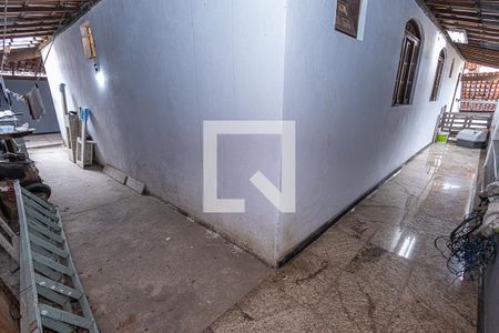 Casa à venda com 230m², 3 quartos e 15 vagasQuintal
