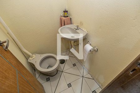 Casa à venda com 230m², 3 quartos e 15 vagasLavabo