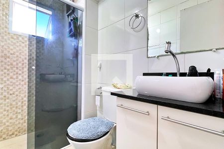 Apartamento à venda com 55m², 2 quartos e 1 vaga Apartamento à venda com 55m², 2 quartos e 1 vagaBanheiro da Suíte