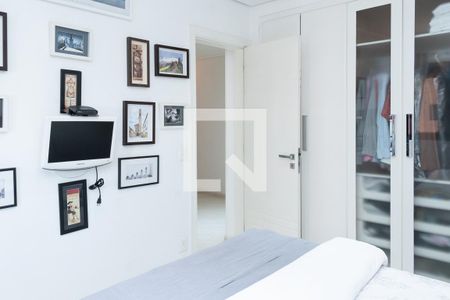 Apartamento à venda com 302m², 3 quartos e 4 vagasQuarto 3