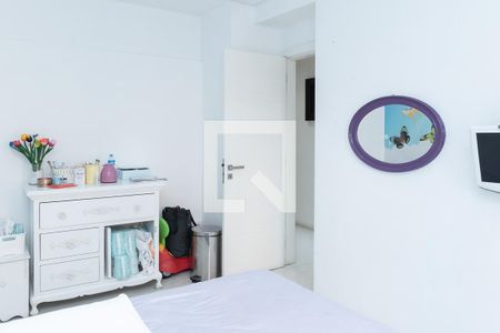 Apartamento à venda com 302m², 3 quartos e 4 vagasQuarto 2