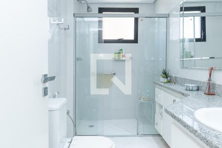 Apartamento à venda com 302m², 3 quartos e 4 vagasBanheiro 3