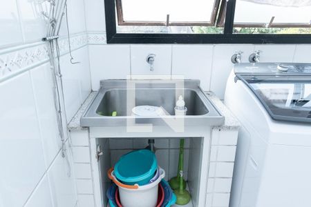 Apartamento à venda com 302m², 3 quartos e 4 vagasLavanderia