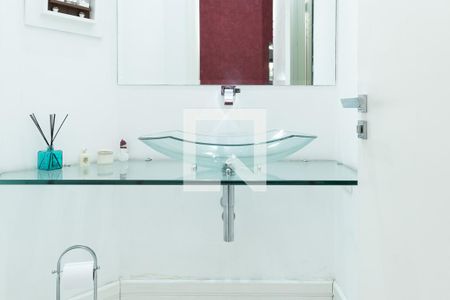 Apartamento à venda com 302m², 3 quartos e 4 vagasLavabo