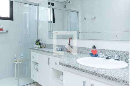 Apartamento à venda com 302m², 3 quartos e 4 vagasBanheiro 3