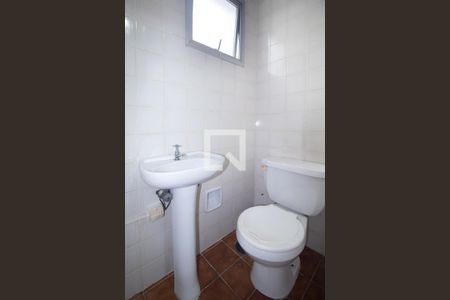 Apartamento à venda com 75m², 3 quartos e 1 vaga Apartamento à venda com 75m², 3 quartos e 1 vagaBanheiro de Serviço