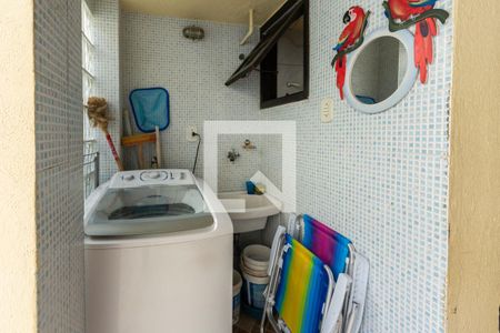 Casa à venda com 300m², 4 quartos e sem vagaÁrea de Serviço