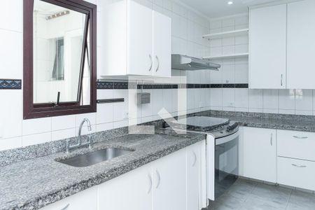 Apartamento à venda com 204m², 4 quartos e 3 vagasCozinha 
