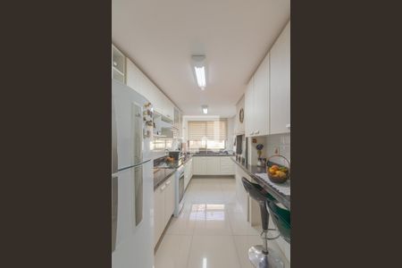 Apartamento à venda com 122m², 3 quartos e 2 vagas Apartamento à venda com 122m², 3 quartos e 2 vagasCozinha