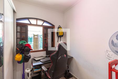 Casa à venda com 240m², 4 quartos e 2 vagasQuarto 2