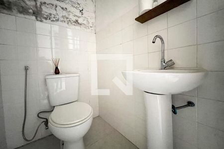 Casa à venda com 140m², 3 quartos e sem vagaBanheiro de serviço