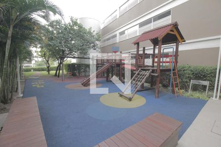 Apartamento à venda com 90m², 3 quartos e 2 vagasÁrea comum - Playground