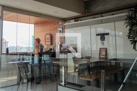 Apartamento à venda com 134m², 2 quartos e 2 vagasCozinha