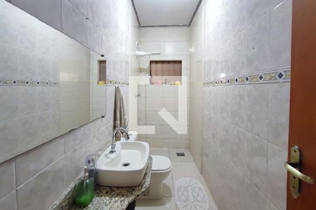 Casa à venda com 120m², 3 quartos e 3 vagasBanheiro