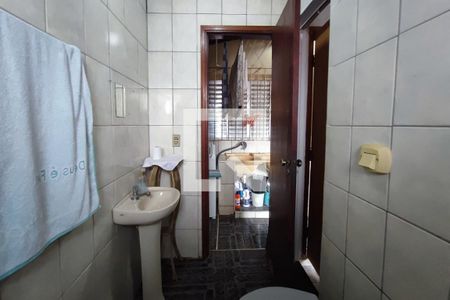 Casa à venda com 120m², 3 quartos e 3 vagasEdícula - Banheiro